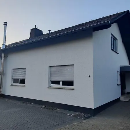 Zum Rittersturz Apartment *